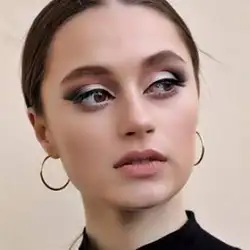 Еліна Шейн