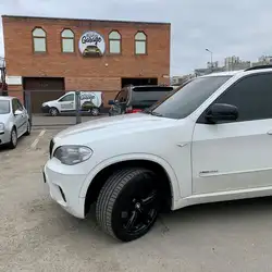 BMW Garage - Кільцева