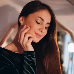 Олена Акінчева