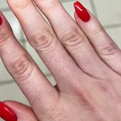 Apis Nails, салон краси