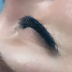 DYNASTY EYELASHES