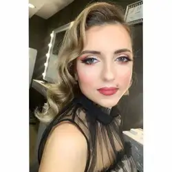 Оля Ходак Візажист