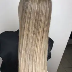 HOLUBKOVA Даша