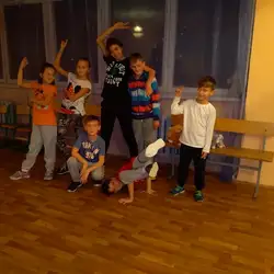 Освітньо-мистецький центр Шанс - Героїв Севастополя, 9а