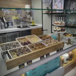 Cinnabon