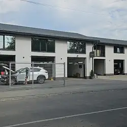 IQ cars