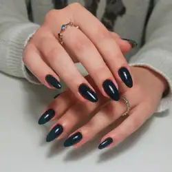 NAIL ART