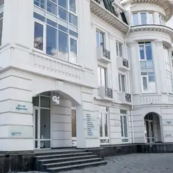 ОН Клінік дитяче відділення