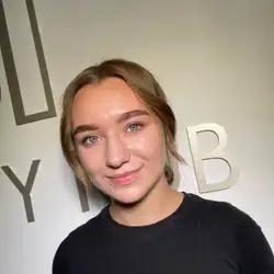 Владислава Кіняпіна