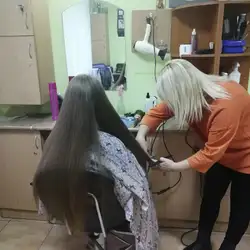 Біля краю — Київ
