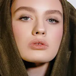 BrowBar & MakeUp - Сергія Єфремова, 1