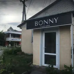 Bonny beauti studio