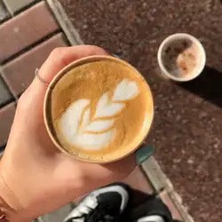 Holly Cup Coffee Bar — Київ