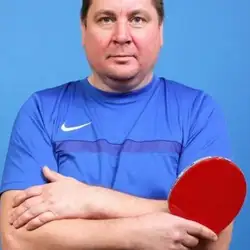Тренера з настільного тенісу Гудушін Ігор