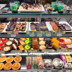Волконський проспект Перемоги, 24 (Smart Plaza)