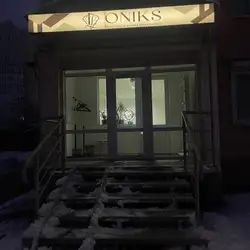 Oniks