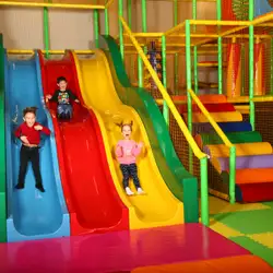 Super Park V - Харків, Академіка Павлова — Харьков