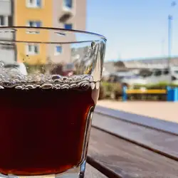 YoungLife cafe — Киев