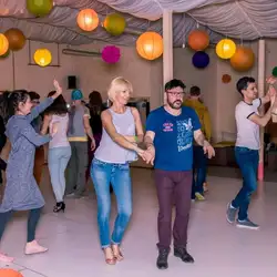 Школа танцю Salsa Swing