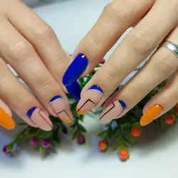 Марина Лазарєва