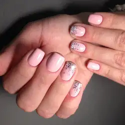 Nails Room