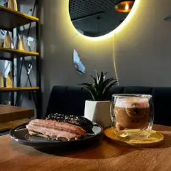 Кав‘ярня CoffeeHolic — Киев