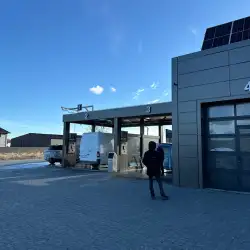 Автомийка LuxWash - Драгомирчани