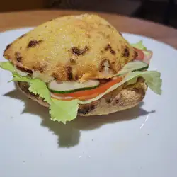 Maroni pizza (Мароні піца)