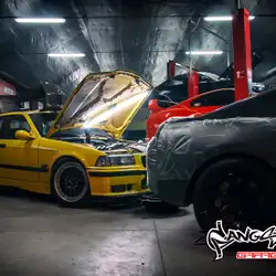 Gangster garage