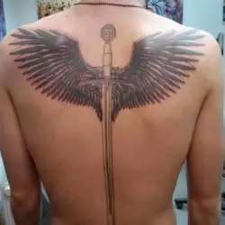Bee Tattoo — Киев