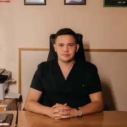 Ортопед травматолог Гарбут Назар Валерійович