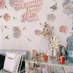 Pion beauty bar