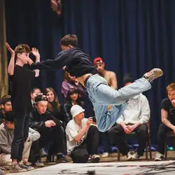 Coffee-Break Dance School